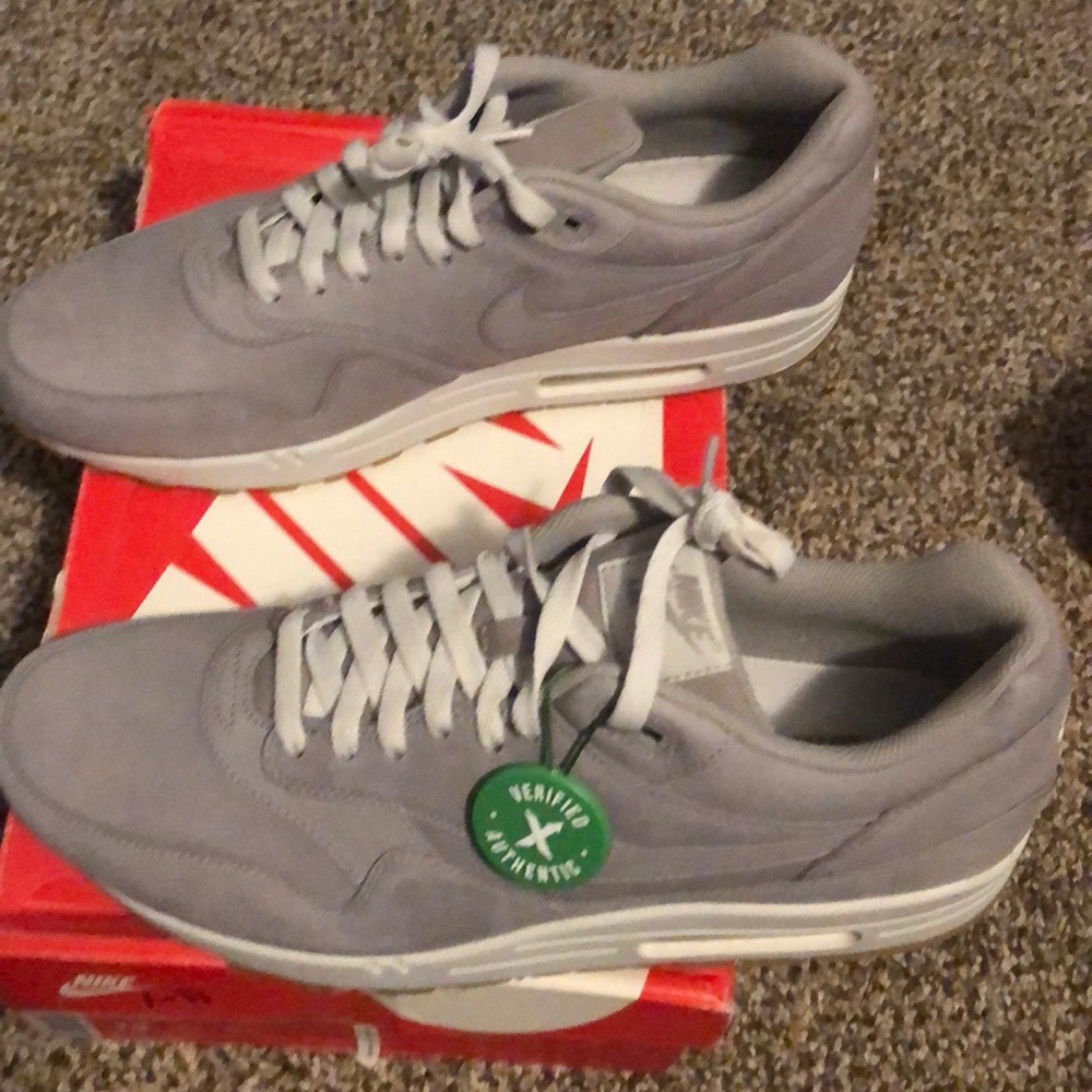 Air max 1 grey gum